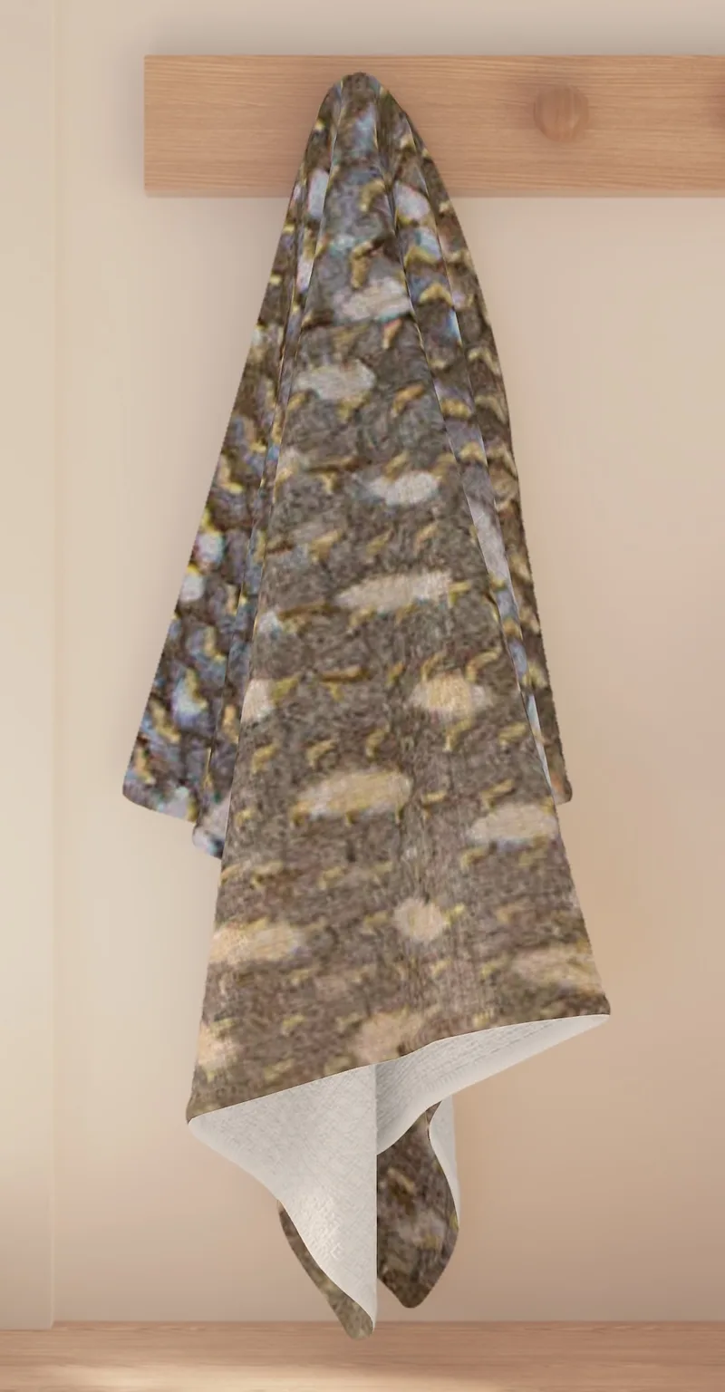 FISH SKIN MICROFIBER TOWEL NORTHERN PIKE